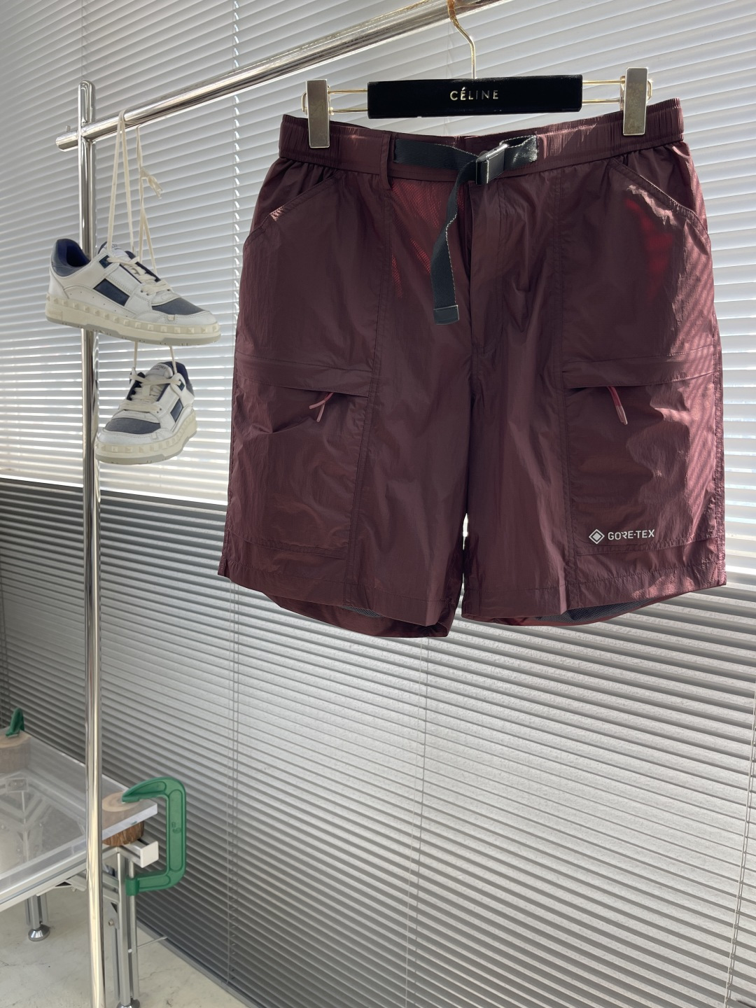 NO:917075,/1 piece 1/2 pieces (all sizes) -mon Spring and summer series work shorts, size M-4XL, loose casual pants, embroidery on the sides, workwear style, comfortable and breathable upper body, one of the must-have pants in summer,,shorts,19860909/1件 1/2件（齐码） -mon 春夏系列工装短裤 码数M-4XL 版型宽松休闲裤 工艺侧边做刺绣工艺 做工装款式 版型上身舒适且透气 夏季必备的裤子之一,,shorts,,Men's clothing