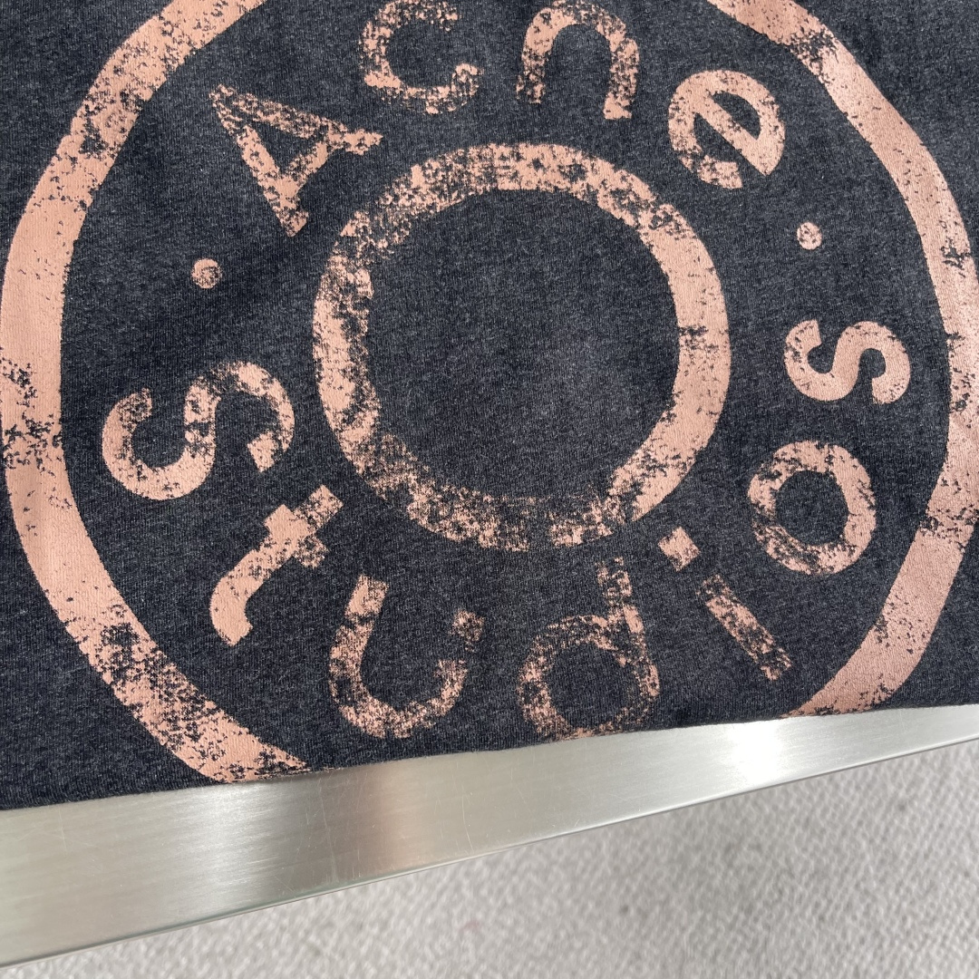 Acne Studios  短袖服装 4