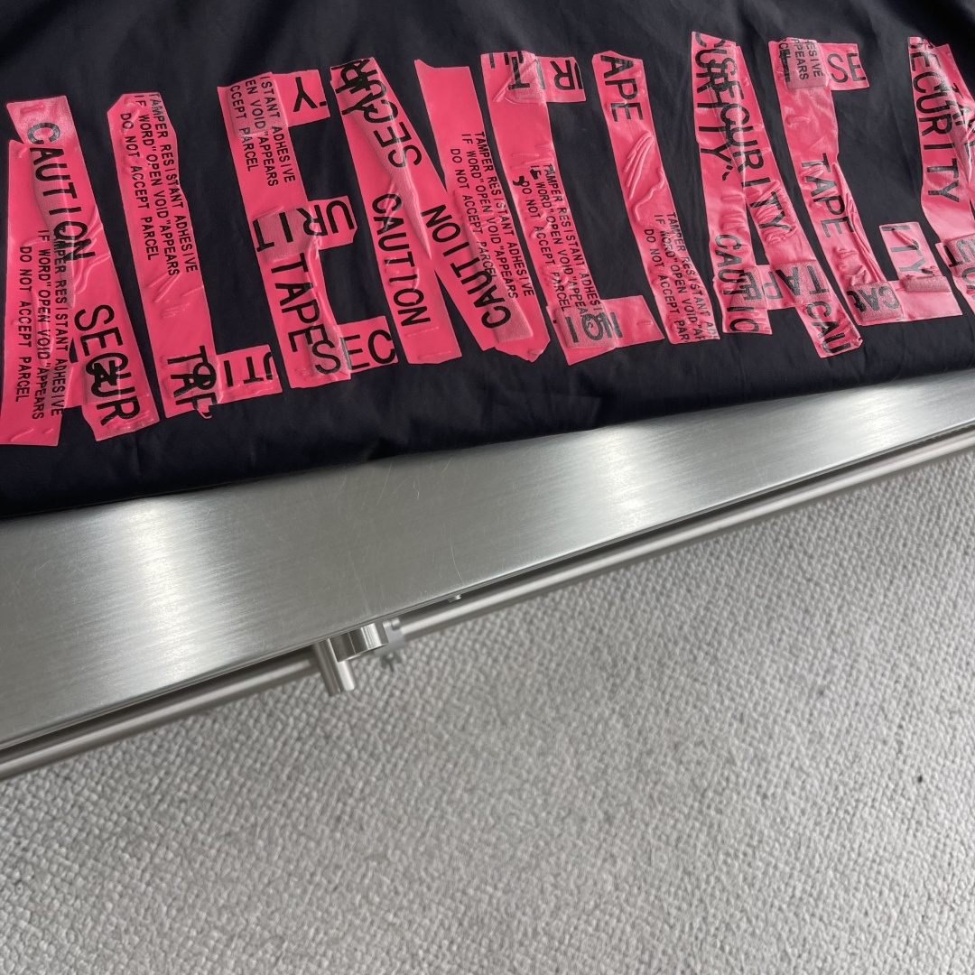 Balenciaga  衬衫服装 7
