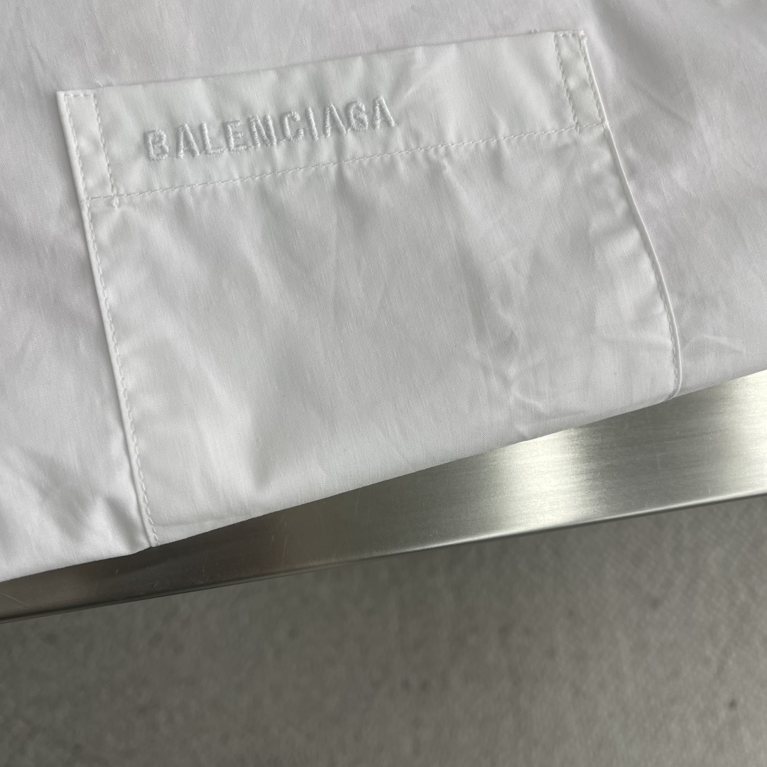 Balenciaga  短袖衬衫服装 4