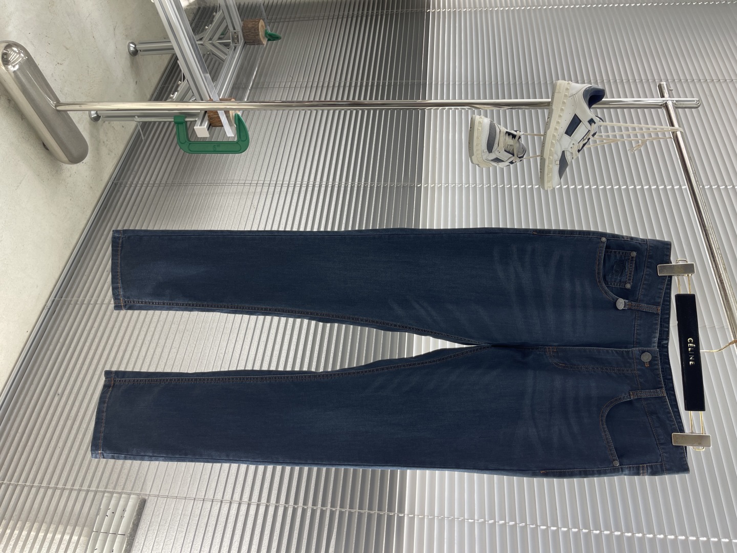 BBR Advanced Fashion: Cowboys Inspired Dark Blue Washed Cotton Veil Pants - 图片 1