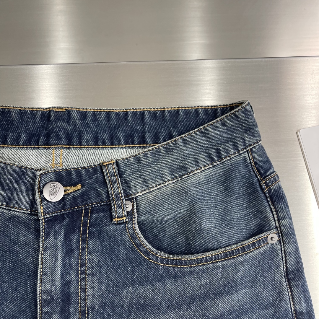 

-BBR   2025ss春夏新款修身牛仔裤 完美洗水工艺 定制顶级五金logo 独家定制微弹面料 