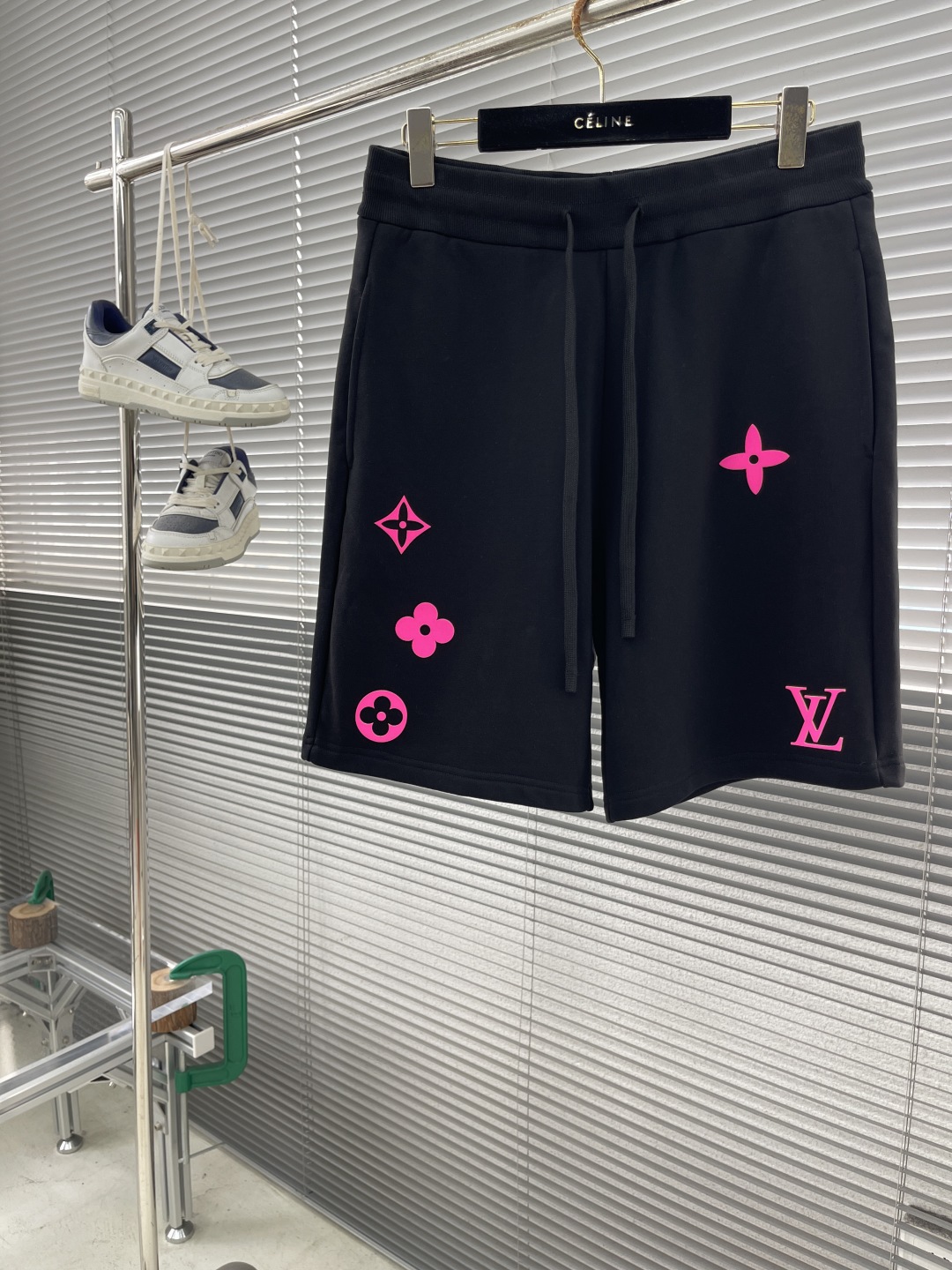 
驴牌  25SS夏季新款休闲短裤，高级定制大毛线圈纯棉430g面料.透气弹力舒适度极高，细节无可挑剔，