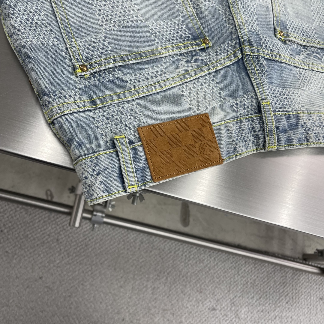 P770 Jeans: Classic Grid Pattern with Three-D Pick-Up Techniques, Sand Washed for Vintage Look - 图片 8