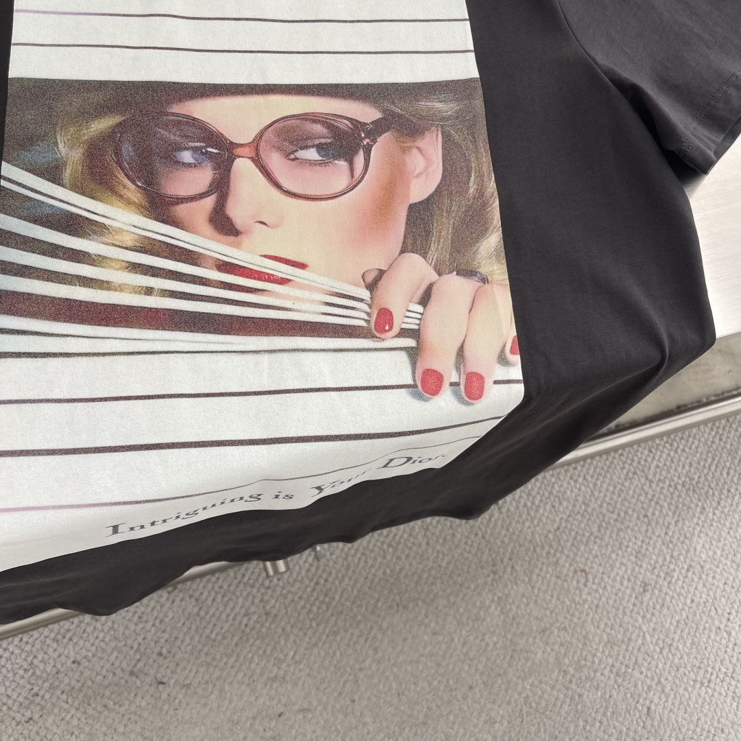 Dio Héritage T-shirt: 1980s Men’s Fashion with Black Cotton-lined Fabric - 图片 4