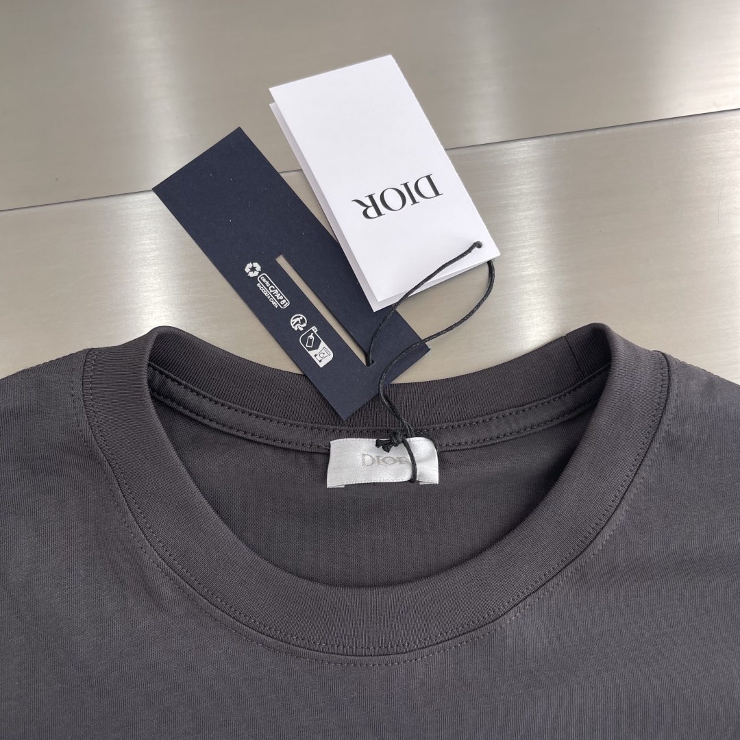 Dio Héritage T-shirt: 1980s Men’s Fashion with Black Cotton-lined Fabric - 图片 3