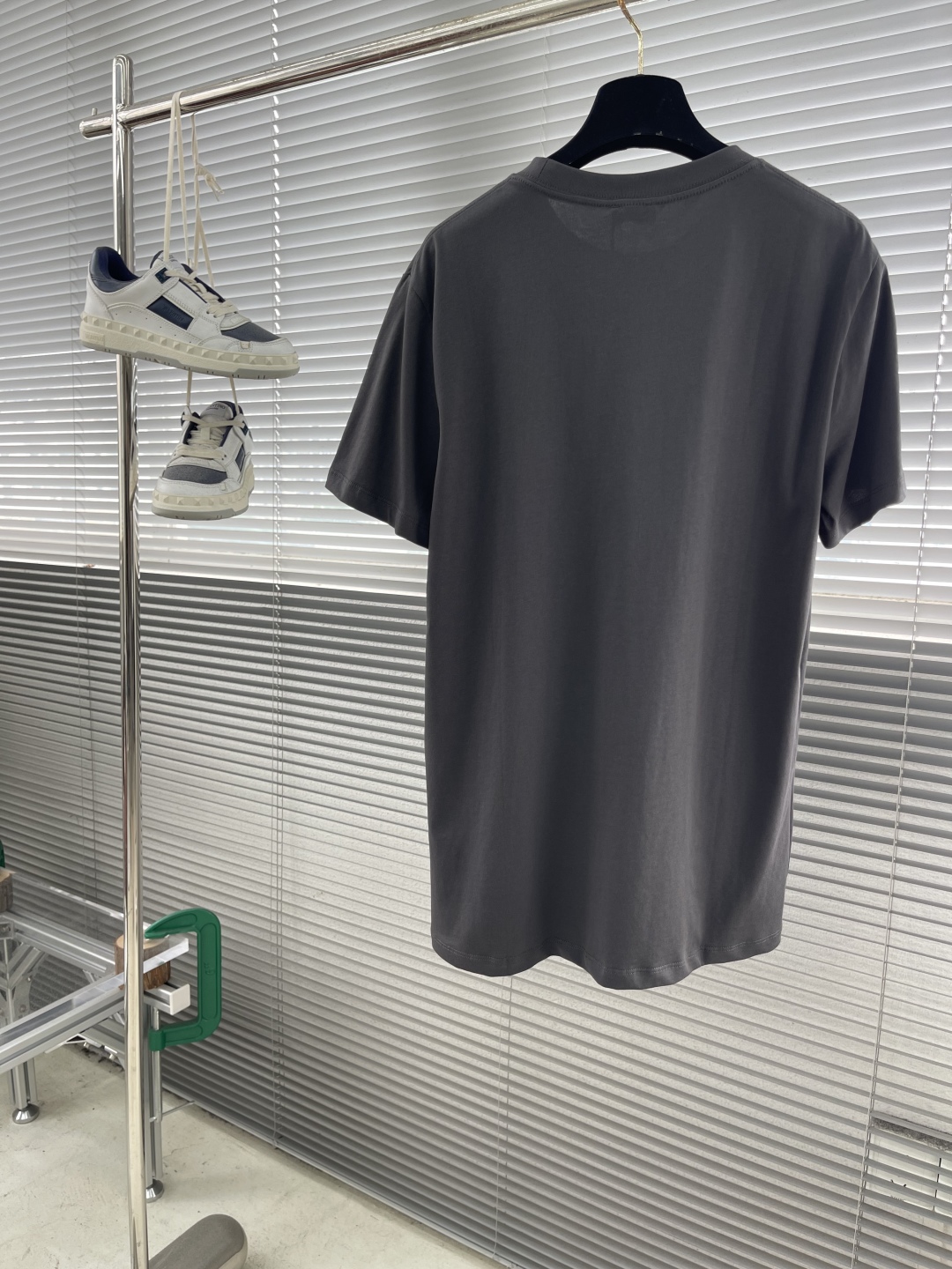 Dio Héritage T-shirt: 1980s Men’s Fashion with Black Cotton-lined Fabric - 图片 8