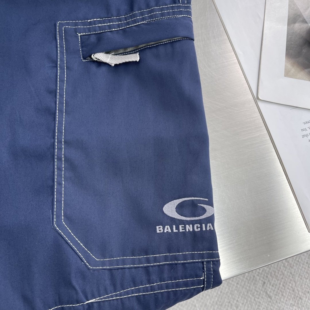 -Balenciag 刺绣多功能工装裤定制海韵儒蓝棉混斜纹绸料 卓越质感 舒适贴肤 深海之韵 型格独蕴 