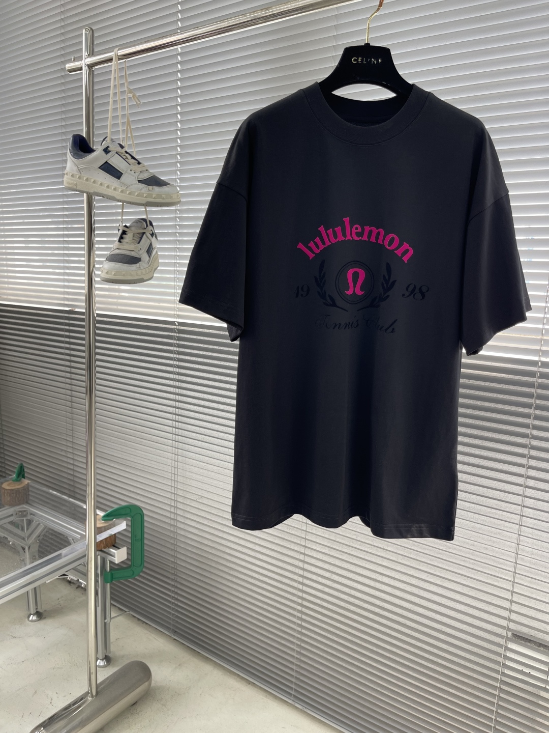 NO:456173,-lulu*lemon*Lulu 2025 spring and summer new short-sleeved T-shirt classic letters foam printing + three-dimensional flocking technology same style for men and women Size 48-56 (M-3XL), T-shirt,tees, t-shirt,alexander wang19860909-lulu*lemon*露露 2025春夏新款短袖t恤 经典字母 发泡印花+立体植绒工艺  男女同款 尺码48-56（M-3XL）,,T-shirt,tees，t-shirt,alexander wang,Men's clothing