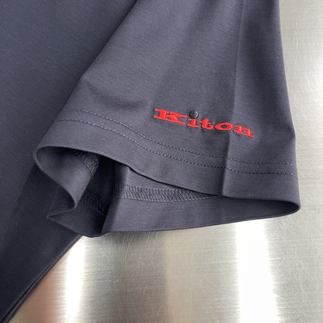 -Kiton 2025春夏新品,经典奢华之作!!
品相完美如斯!!
KITON奇顿男士简约商务休