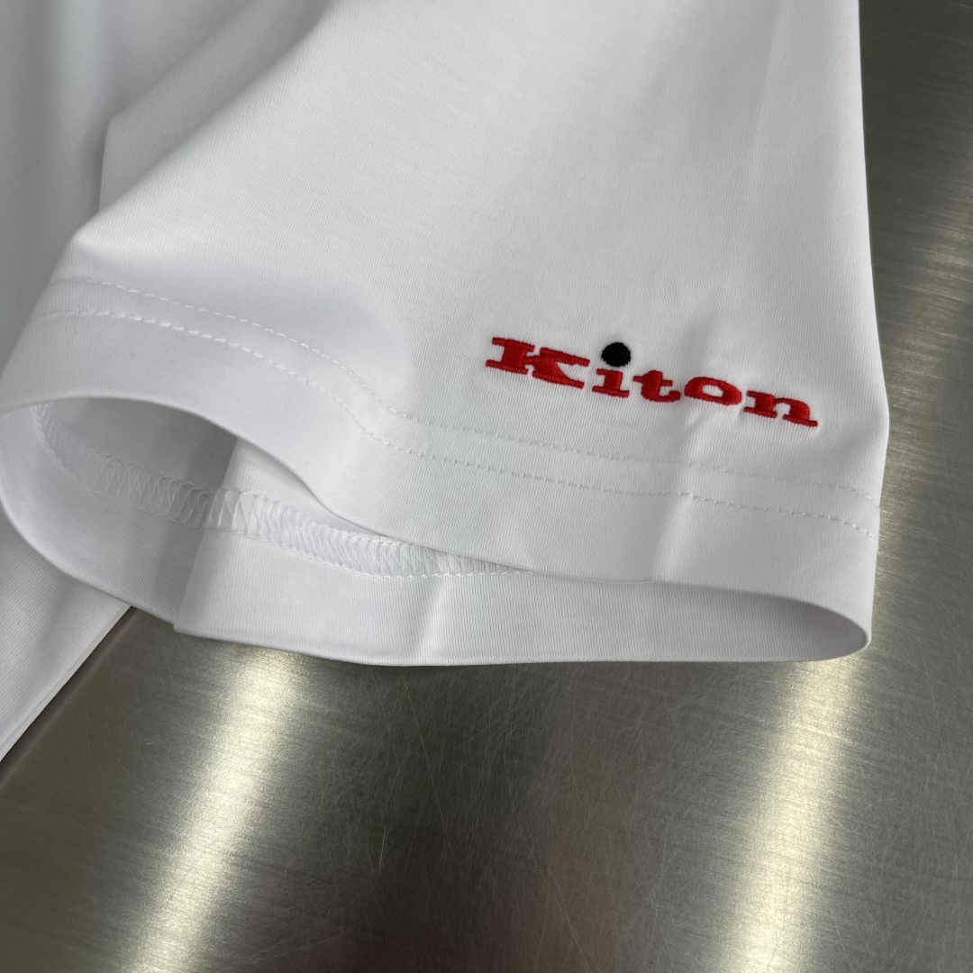-Kiton 2025春夏新品,经典奢华之作!!
品相完美如斯!!
KITON奇顿男士简约商务休