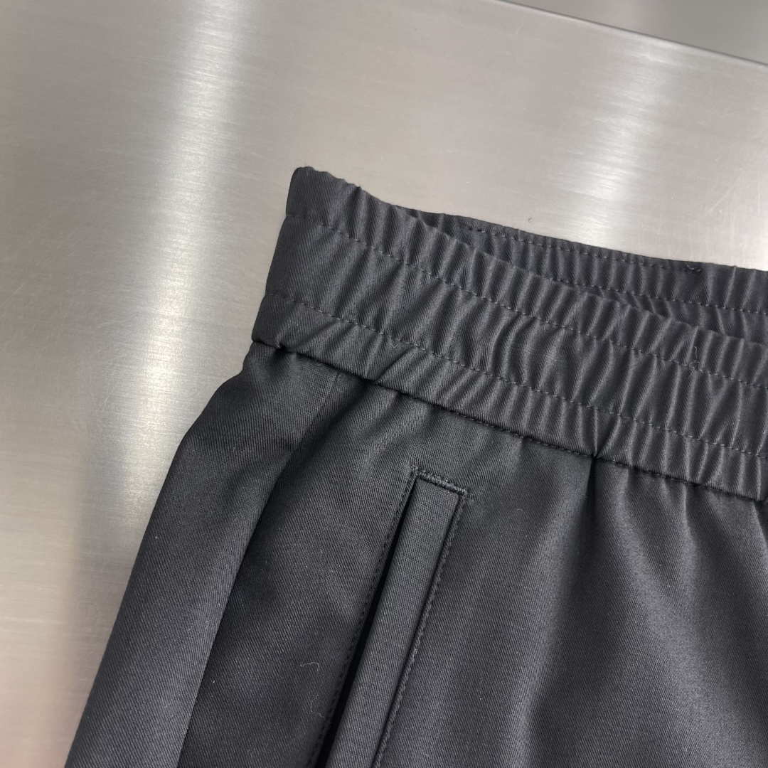 -Kiton 25春夏新款完美主义者高端休闲西裤,意大利代工订单,简约高级的都市气质风范,其出色