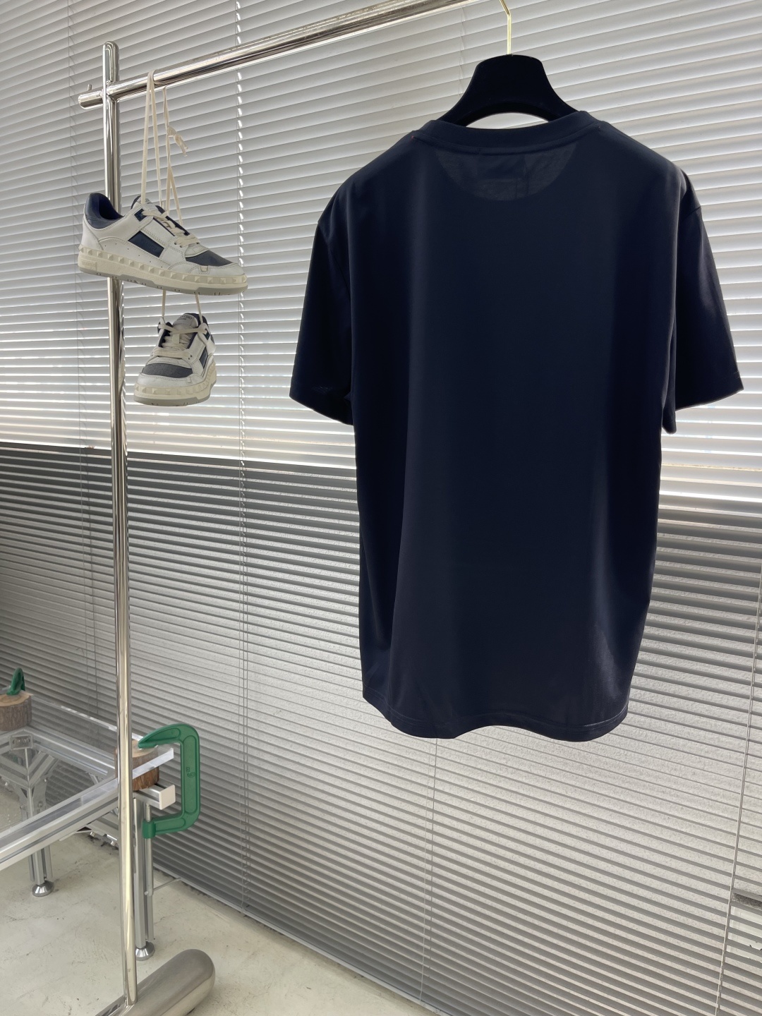 -Kiton 2025春夏新品,经典奢华之作!!
品相完美如斯!!
KITON奇顿男士简约商务休