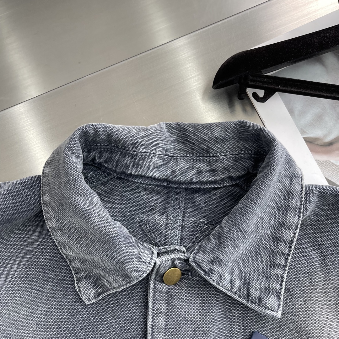 Prada Distressed Ice Blue Four-Pocket Workwear Jacket - 25FW Collection 3 cmp i1752916044380 807 0 0
