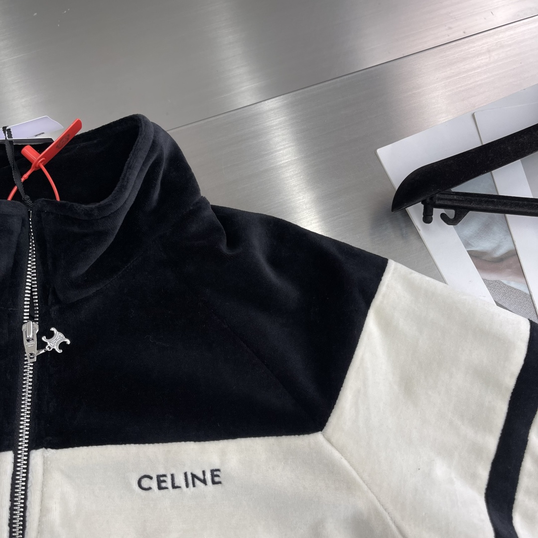 -Celin 凯旋门刺绣夹克定制绮梦双面缎料 细腻柔滑 仿佛轻抚过初晨的露珠 舒适贴肤 标志性CELIN