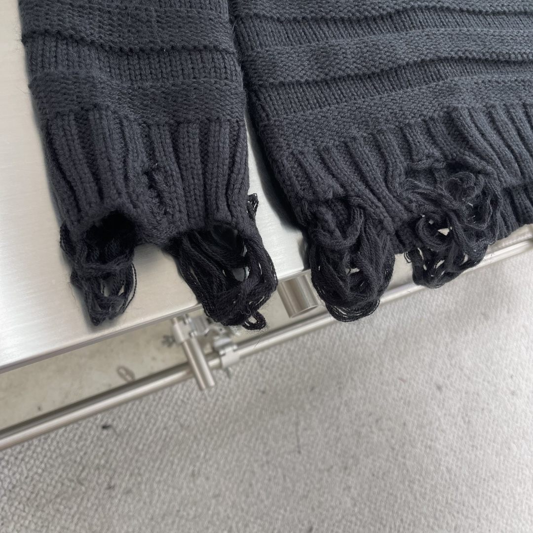 Title: “Innovative Wool and Barbed Wire Blend for Magella Style: Balancing Fabric Properties for 3D Destruction Design” - 图片 6