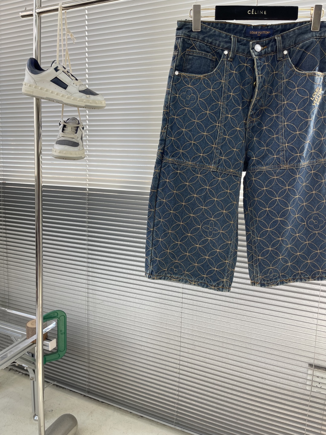Louis Vuitton 2025 Dandy Monogram Denim Shorts 2 cmp i1753419843497 6791 0 7
