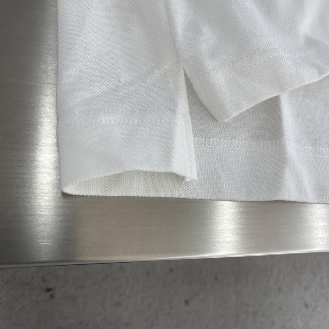 -Acne Studio 贴布刺绣字母长袖●面料：棉面料●工艺：刺绣制作●版型：宽松版型●克重：约375