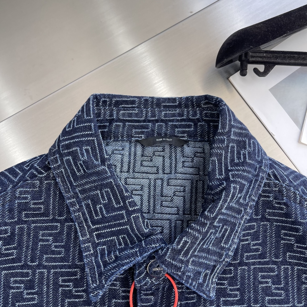 Customized Fend FF Cowboy Jacket: Intricate Design and Superior Craftsmanship - 图片 3