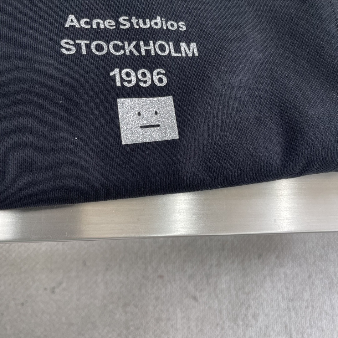 -Acne Studio 25秋冬新款拉链帽衫精选进口卫衣面料，弹力舒柔化合，多重水洗预缩处理，轻松应对