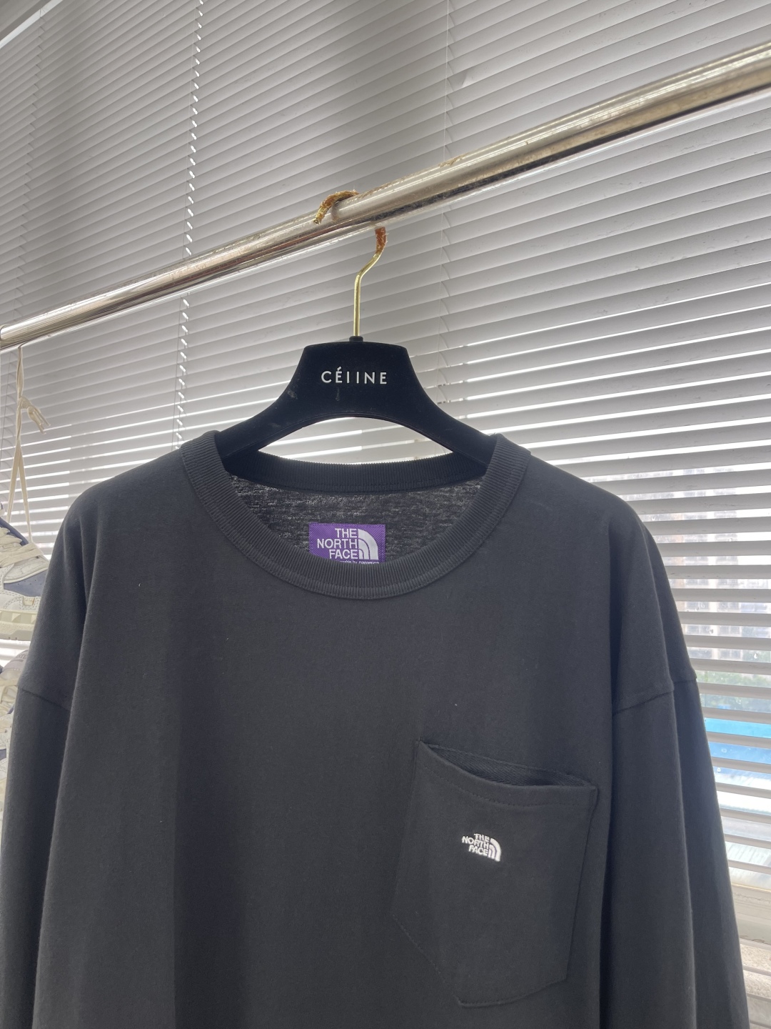 The North Face Men's Long-Sleeve Pocket T-Shirt - Casual Comfort 2 cmp i1754372006983 5234 0 6