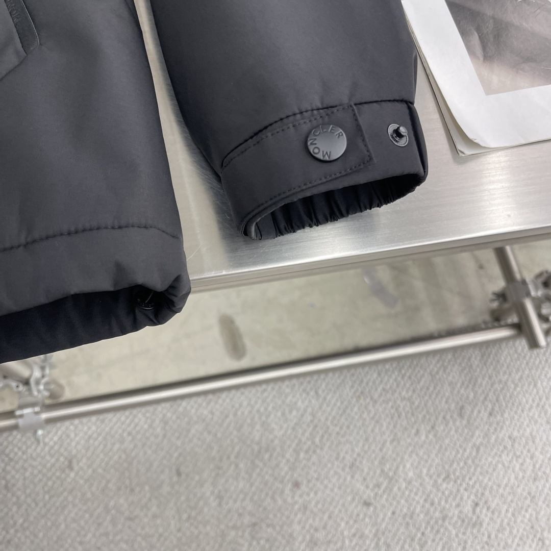 -mon 厚款外套 ⚠内里是抓绒加厚外套！ 专柜品质 原厂五金辅料，原标水洗麦头，潮流时尚高端人士必留款