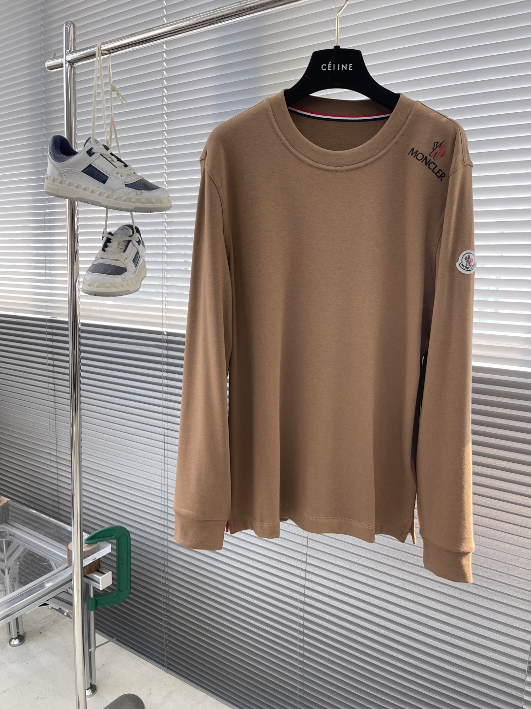 -mon 25秋冬打底衫 选用火焰绒面料 细腻柔软上身舒适简约 时尚适配商务、休闲等多种场合码数：48-