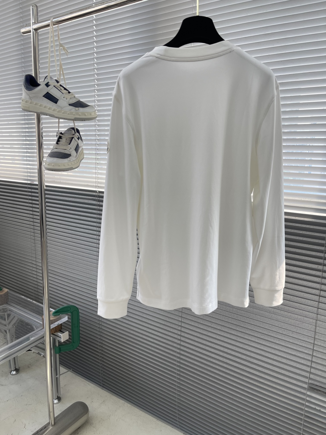 -mon 25秋冬打底衫 选用火焰绒面料 细腻柔软上身舒适简约 时尚适配商务、休闲等多种场合码数：48-