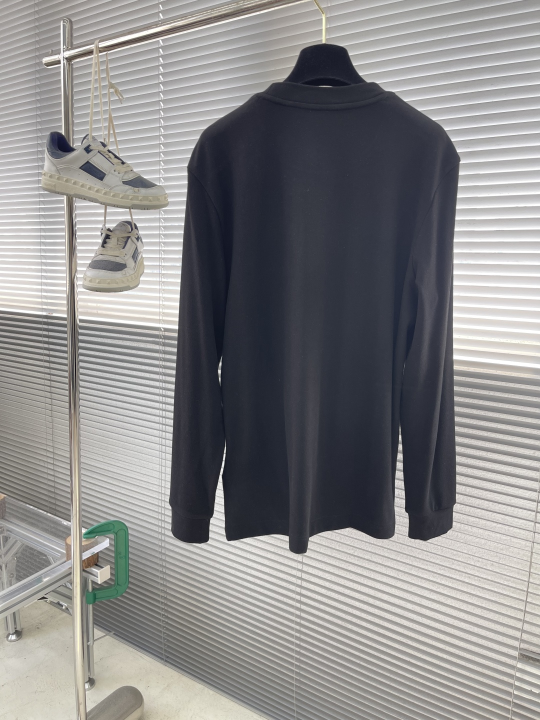 -PRAD 25秋冬打底衫 选用德绒小条 面料细腻柔软上身舒适 简约时尚 适配商务、休闲等多种场合 码数