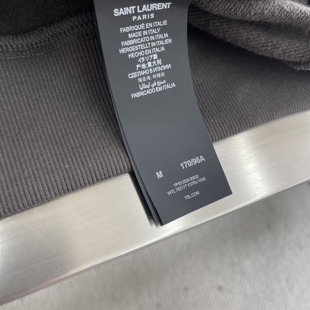 -SaintLaurent 刺绣连帽衫定制定染棉阳离子铂尔精纺绒 细腻柔软 舒适贴肤 以高级深灰色为主基