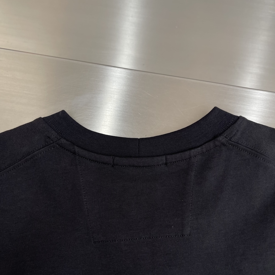 

-CP   纯棉刺绣宽松短袖

尺码：M-XXL  

	       M	      L	   X