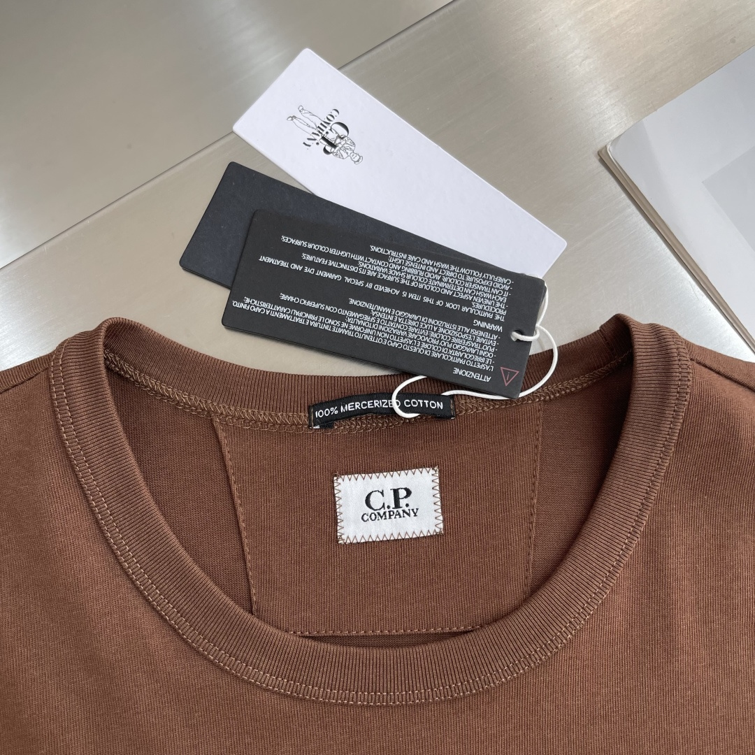 

-CP纯棉刺绣宽松短袖

尺码：M-XXL  
             M	    L	XL	  