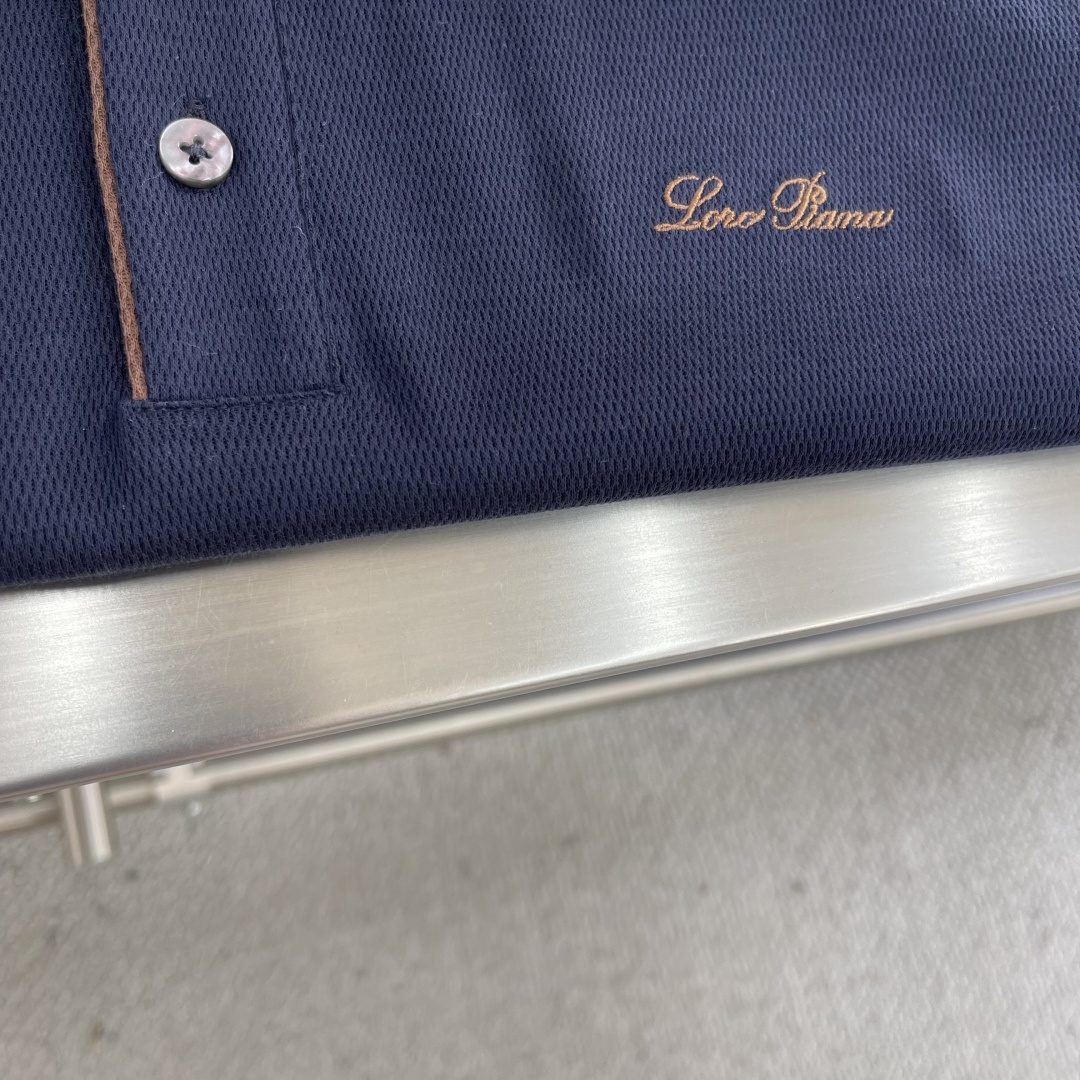 

-Loro Piana   贸易公司渠道臻品，2025早秋新款男士高端商务休闲珠地棉翻领POLO衫！