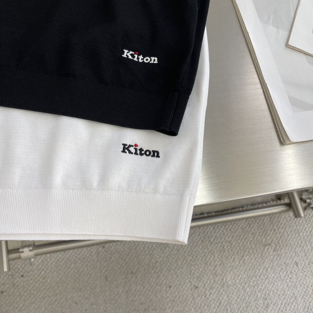 

-KITON25SS春夏新款针织纤维棉圆领短Tee，男士下摆字母标识刺绣休闲短袖T恤针织衫！贸易公司