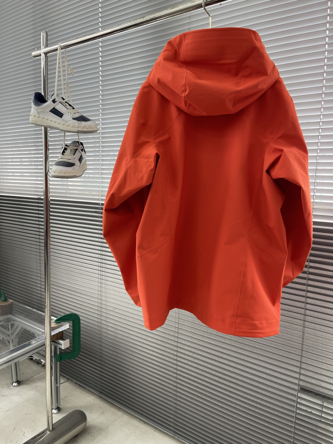  

-KOLON SPORT    1992 户外登山徒步运动外防水冲锋衣
采用GORE- TEX面料