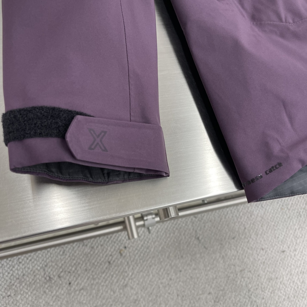 

-KAILAS MONT X全天候硬壳GTX防水登山冲锋衣5️⃣色
中国硬壳，中国山地色，每座山都有