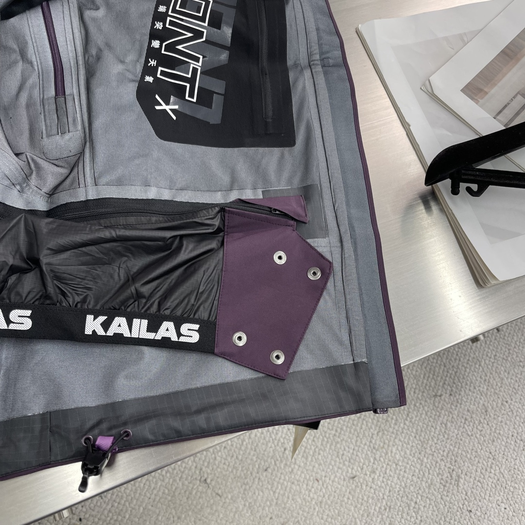 

-KAILAS MONT X全天候硬壳GTX防水登山冲锋衣5️⃣色
中国硬壳，中国山地色，每座山都有