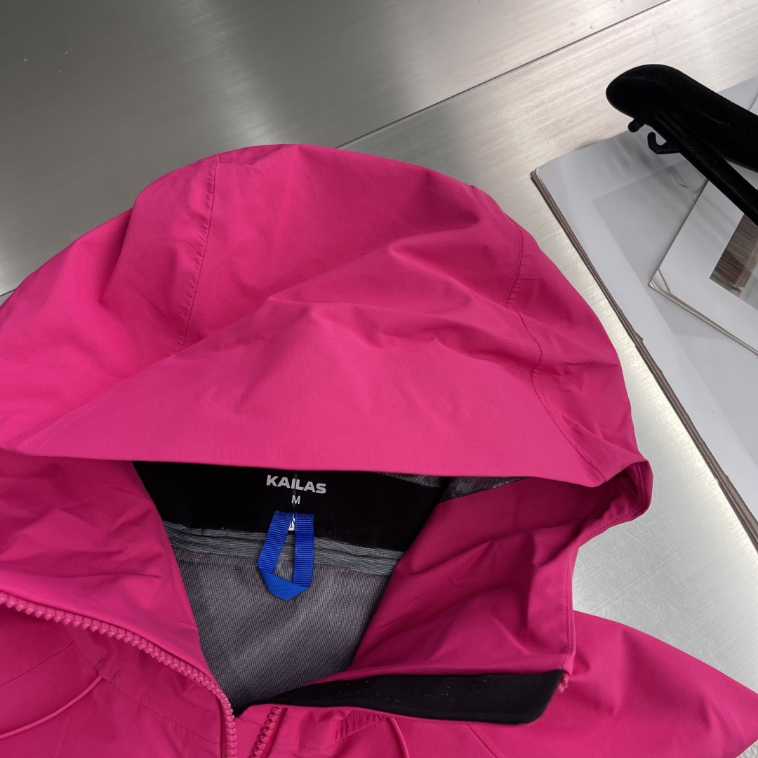 

-KAILAS MONT X全天候硬壳GTX防水登山冲锋衣5️⃣色
中国硬壳，中国山地色，每座山都有