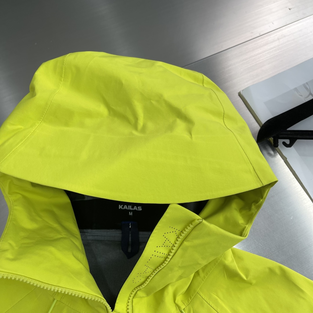 

-KAILAS MONT X全天候硬壳GTX防水登山冲锋衣5️⃣色
中国硬壳，中国山地色，每座山都有