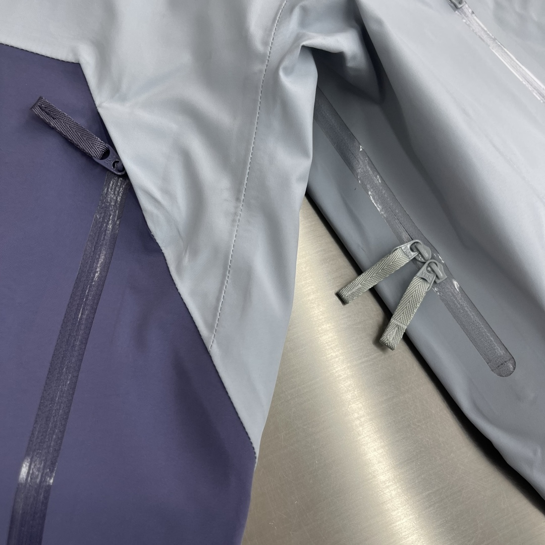 

-🐦 鸟家  RUSH系列Gore-Tex Pro 登山滑雪超轻量软壳连帽长袖户外远足防水防风透气冲