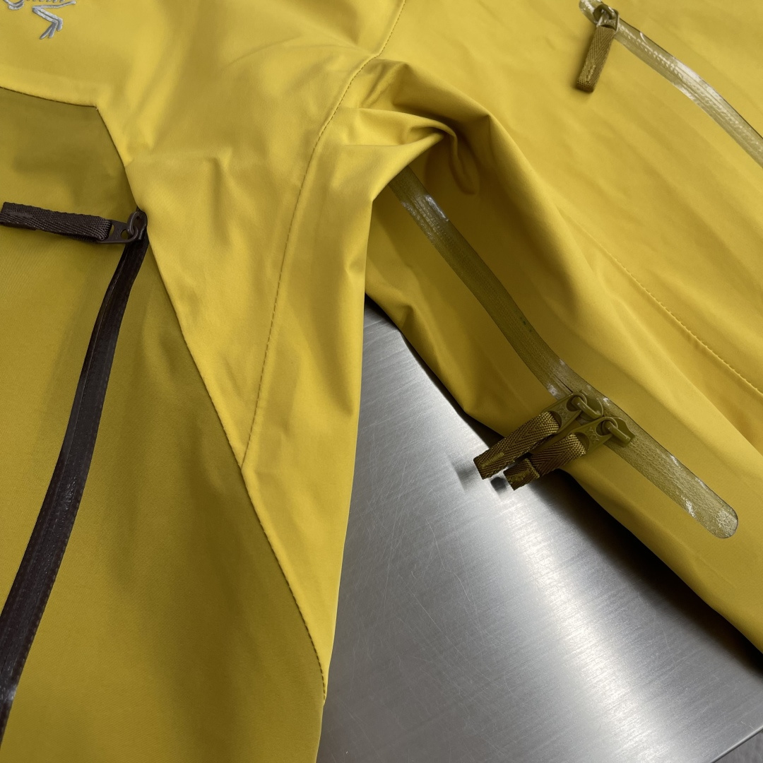 

-🐦 鸟家  RUSH系列Gore-Tex Pro 登山滑雪超轻量软壳连帽长袖户外远足防水防风透气冲