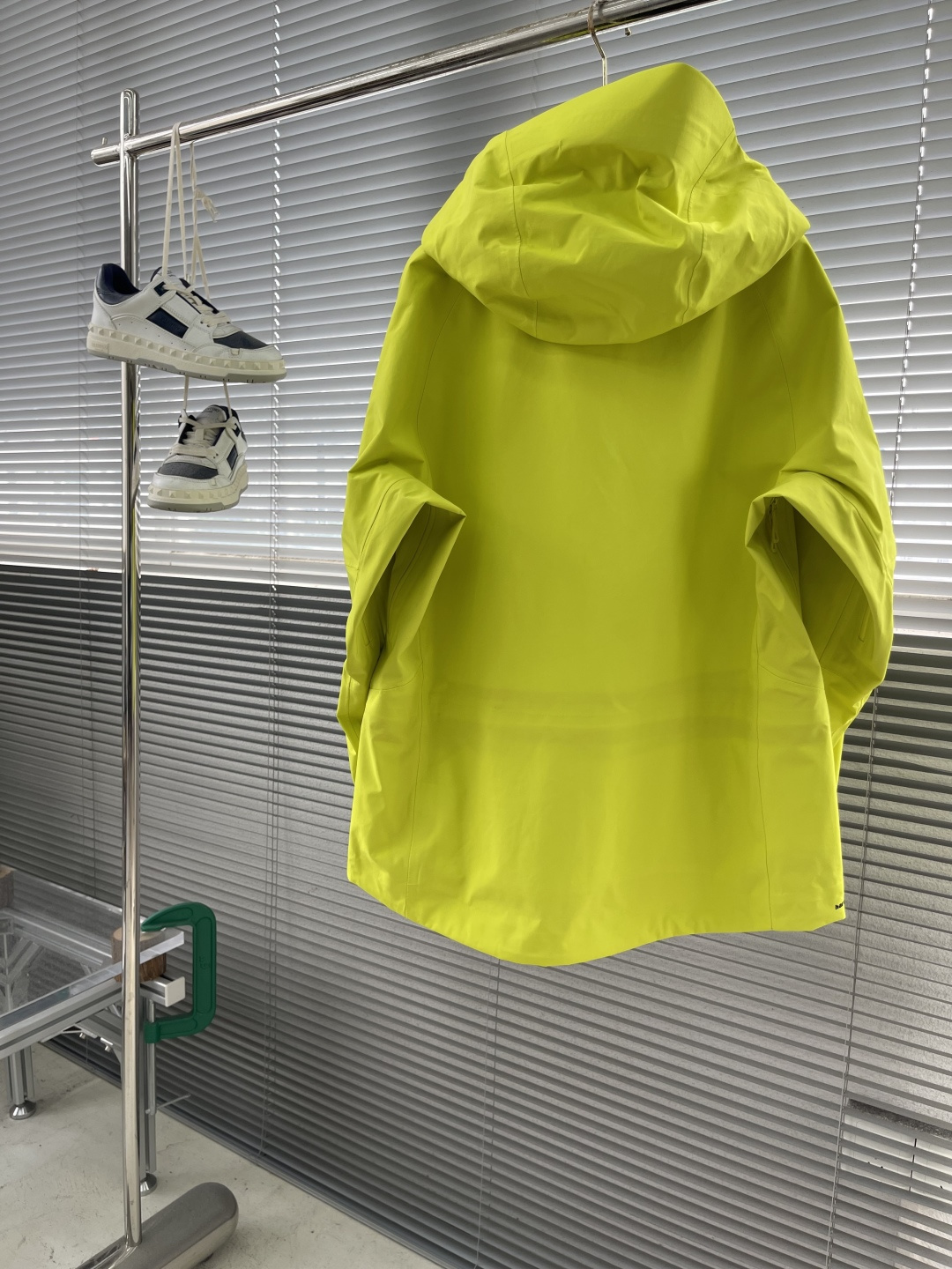 

-KAILAS MONT X全天候硬壳GTX防水登山冲锋衣5️⃣色
中国硬壳，中国山地色，每座山都有