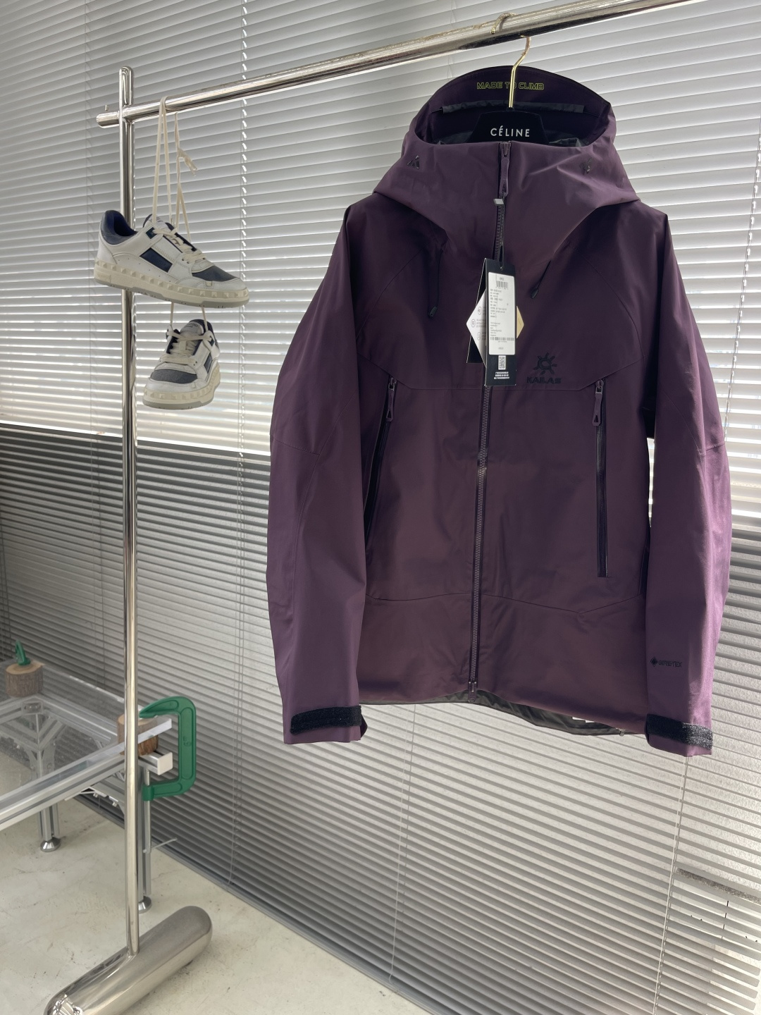 

-KAILAS MONT X全天候硬壳GTX防水登山冲锋衣5️⃣色
中国硬壳，中国山地色，每座山都有