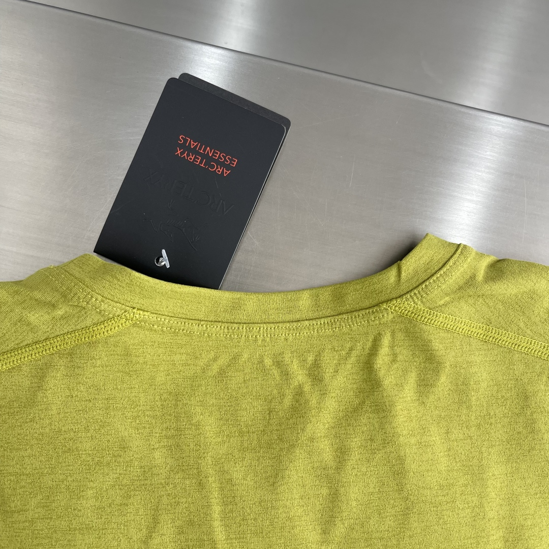 -ARC'TERYX始祖鸟 MOTUSS CREW弹力速干长袖T恤码数：L XL XXL 3XL尺码胸围