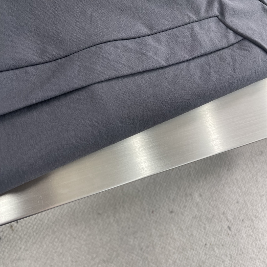 -迪桑特 25秋季新品男士户外运动休闲立领夹克外套!线上线下同步!客供弹力面料!90%锦纶+10%氨纶!