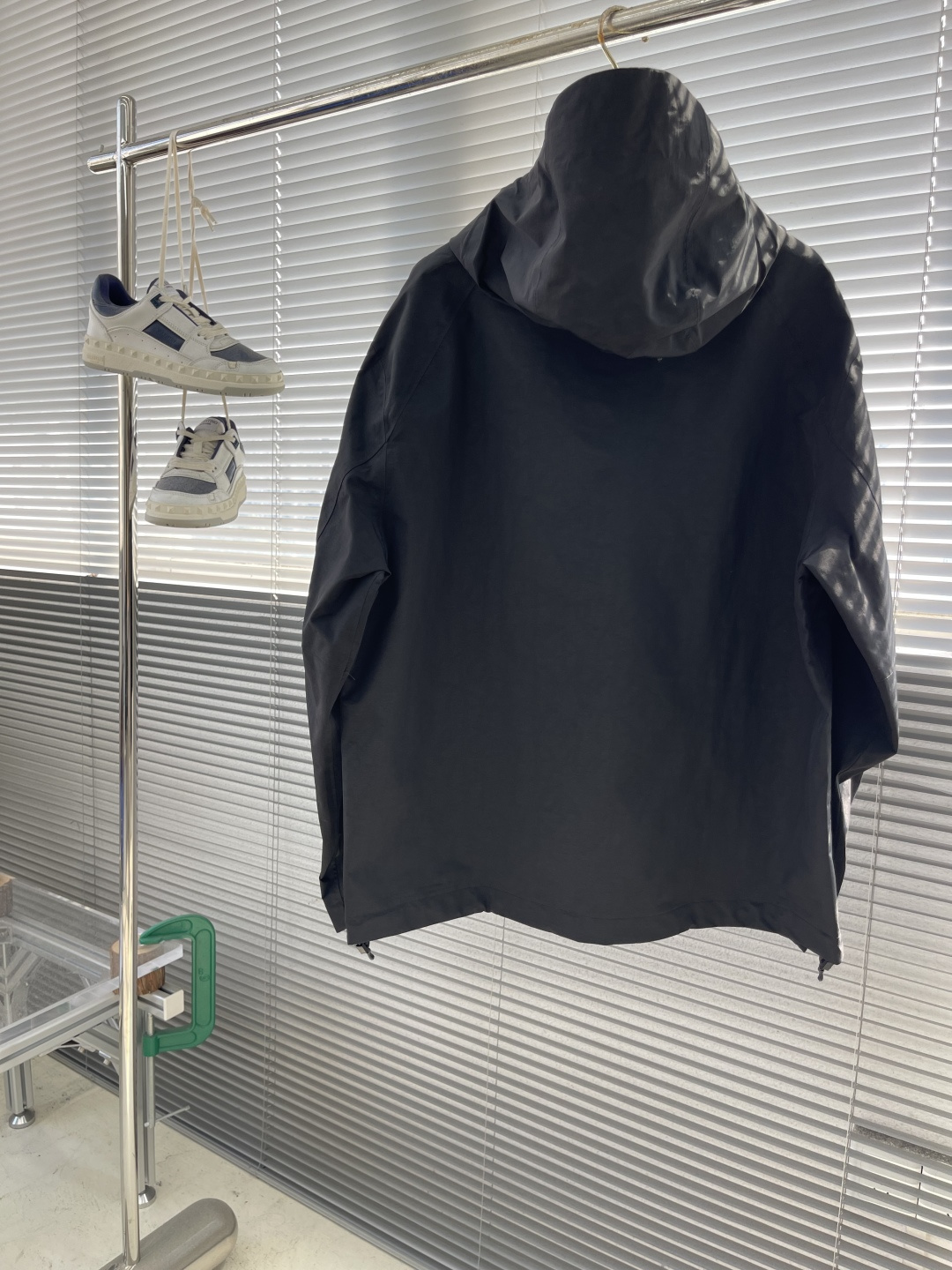 -Mertra 温变印花（软壳冲锋衣）（澳大利亚品牌）软壳面料采用三防功能，面料表面采用温控印花工艺，遇