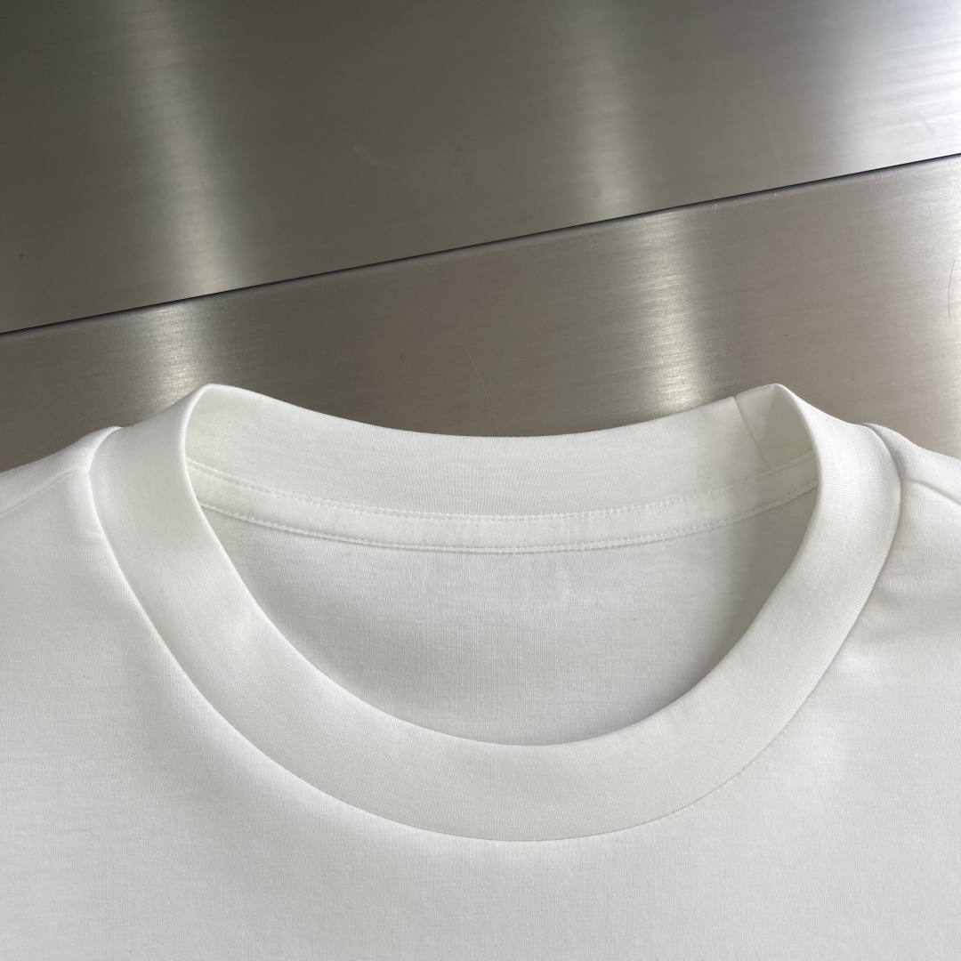 -LOEW 2026早春卫衣系列尺码: M-5XL 正常版型工艺：棉莫代尔空气层。采用丝光工艺处理的双面