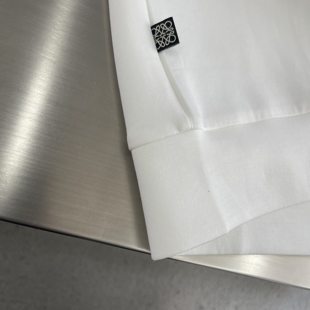 -LOEW 2026早春卫衣系列尺码: M-5XL 正常版型工艺：棉莫代尔空气层。采用丝光工艺处理的双面