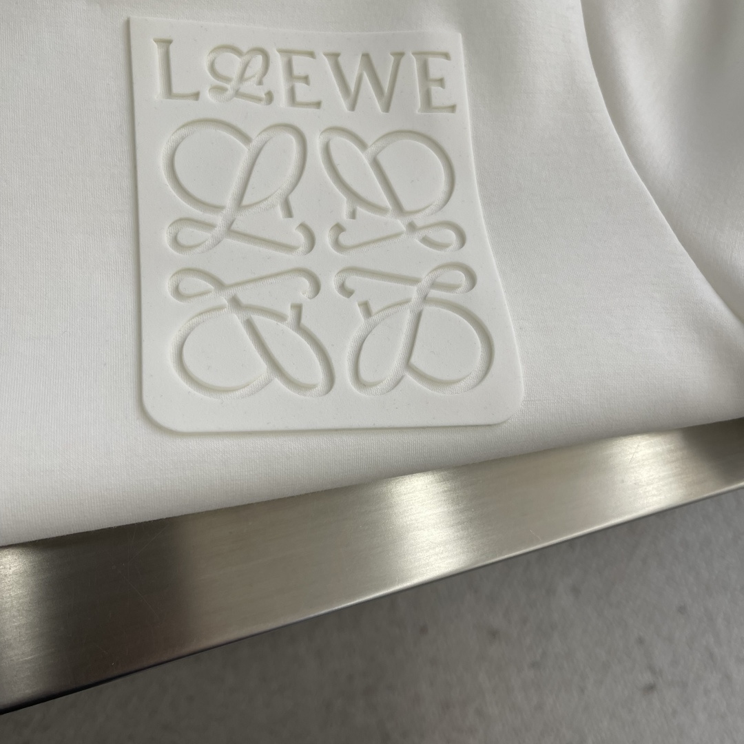 -LOEW 2026早春卫衣系列尺码: M-5XL 正常版型工艺：棉莫代尔空气层。采用丝光工艺处理的双面