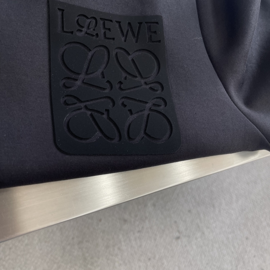 -LOEW 2026早春卫衣系列尺码: M-5XL 正常版型工艺：棉莫代尔空气层。采用丝光工艺处理的双面